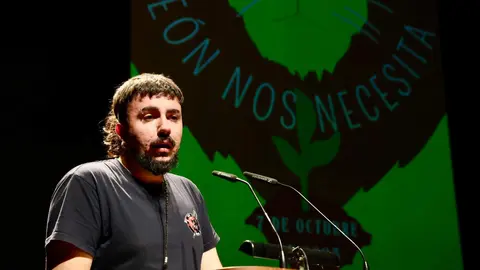 La Asociación Cultural de Estudios Leoneses y Unidad Leonesa celebra el acto ‘León nos necesita’, con la participación, entre otros, del ex presidente de Cantabria, Miguel Ángel Revilla, el alcalde de León, José Antonio Diez, o el empresario berciano José Luis Prada. Foto: Campillo