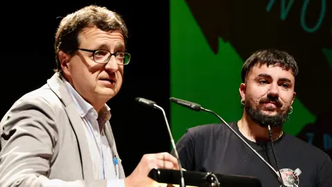 La Asociación Cultural de Estudios Leoneses y Unidad Leonesa celebra el acto ‘León nos necesita’, con la participación, entre otros, del ex presidente de Cantabria, Miguel Ángel Revilla, el alcalde de León, José Antonio Diez, o el empresario berciano José Luis Prada. Foto: Campillo
