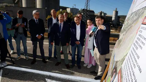 El consejero de Movilidad y Transformación Digital presenta las obras de mejora de la carretera CL-626. Foto: Campillo