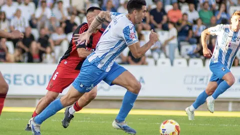La Ponferradina se llevó la victoria de Talavera por la mínima con gol de Xemi. Foto: Talavera