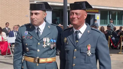 La Guardia Civil de Ponferrada celebra el Día del Pilar con emoción y reconocimiento a su labor. Ocho condecoraciones y un homenaje a los compañeros fallecidos marcaron el acto presidido por el subdelegado del Gobierno en León, Héctor Alaiz Moretón.