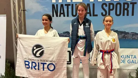 El club Saya participa en el XXIV Open Internacional Cidade de Ribeira.