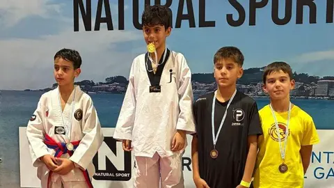 El club Saya participa en el XXIV Open Internacional Cidade de Ribeira.