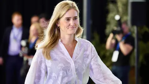 La vicepresidenta tercera del Gobierno y ministra para la Transición Ecológica y el Reto Demográfico, Sara Aagesen Muñoz, abre la Convención por un Pacto de Estado frente a la Emergencia Climática que se celebra en Ponferrada, acompañada por la ministra de Ciencia, Innovación y Universidades, Diana Morant; el ministro de Agricultura, Pesca y Alimentación, Luis Planas; el ministro del Interior, Fernando Grande Marlaska y el delegado del Gobierno, Nicanor Sen, entre otras autoridades. Reportaje gráfico: Campillo