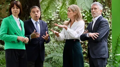 La vicepresidenta tercera del Gobierno y ministra para la Transición Ecológica y el Reto Demográfico, Sara Aagesen Muñoz, abre la Convención por un Pacto de Estado frente a la Emergencia Climática que se celebra en Ponferrada, acompañada por la ministra de Ciencia, Innovación y Universidades, Diana Morant; el ministro de Agricultura, Pesca y Alimentación, Luis Planas; el ministro del Interior, Fernando Grande Marlaska y el delegado del Gobierno, Nicanor Sen, entre otras autoridades. Reportaje gráfico: Campillo
