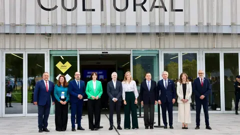 La vicepresidenta tercera del Gobierno y ministra para la Transición Ecológica y el Reto Demográfico, Sara Aagesen Muñoz, abre la Convención por un Pacto de Estado frente a la Emergencia Climática que se celebra en Ponferrada, acompañada por la ministra de Ciencia, Innovación y Universidades, Diana Morant; el ministro de Agricultura, Pesca y Alimentación, Luis Planas; el ministro del Interior, Fernando Grande Marlaska y el delegado del Gobierno, Nicanor Sen, entre otras autoridades. Reportaje gráfico: Campillo
