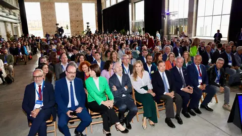 La vicepresidenta tercera del Gobierno y ministra para la Transición Ecológica y el Reto Demográfico, Sara Aagesen Muñoz, abre la Convención por un Pacto de Estado frente a la Emergencia Climática que se celebra en Ponferrada, acompañada por la ministra de Ciencia, Innovación y Universidades, Diana Morant; el ministro de Agricultura, Pesca y Alimentación, Luis Planas; el ministro del Interior, Fernando Grande Marlaska y el delegado del Gobierno, Nicanor Sen, entre otras autoridades. Reportaje gráfico: Campillo