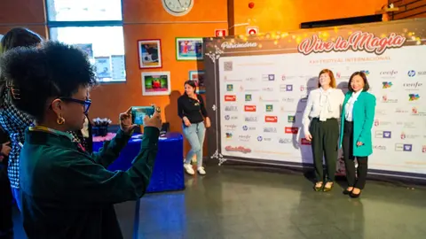 Acto de presentación del Festival Internacional León Vive la Magia 2025.