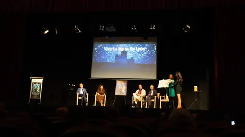 Acto de presentación del Festival Internacional León Vive la Magia 2025.