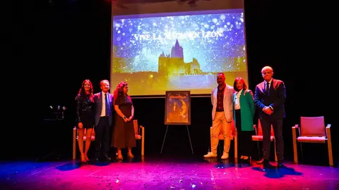 Acto de presentación del Festival Internacional León Vive la Magia 2025.