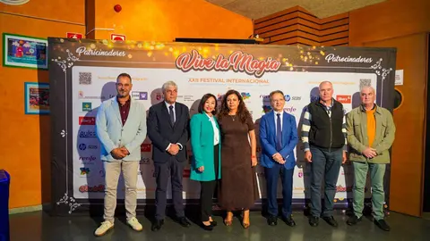 Acto de presentación del Festival Internacional León Vive la Magia 2025.