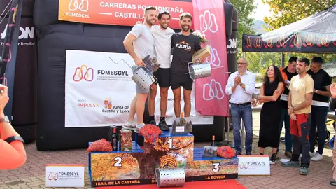 Ganadores del V Trail de la Castaña. Foto: Jesu Arias.