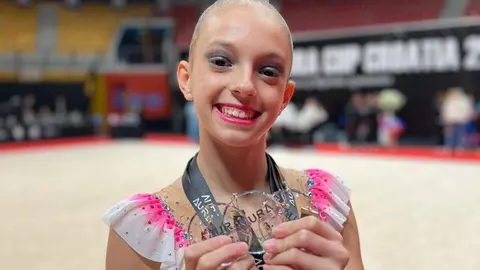 Marta Pérez consiguió la medalla de plata en la competición general de la categoría Júnior FIG.