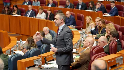 Primera sesión del pleno de las Cortes de Castilla y León, que comienza con las preguntas de control al Ejecutivo. Fotos: Leticia Pérez