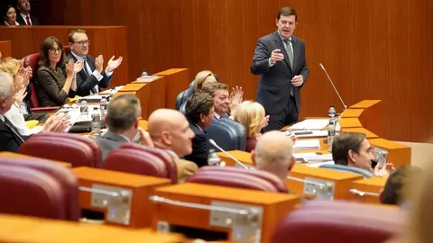 Primera sesión del pleno de las Cortes de Castilla y León, que comienza con las preguntas de control al Ejecutivo. Fotos: Leticia Pérez
