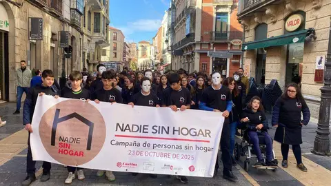 Acto reivindicativo para dar voz a las personas sin hogar organizado por Cáritas este jueves en León. Foto: Cáritas