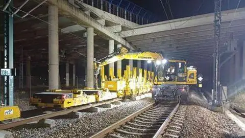 Transportes reabre el cambiador de Vilecha, hito clave para desplegar la segunda vía de alta velocidad a León por 95,2 millones y recuperar 15 minutos de viaje a Asturias.