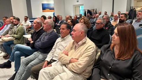 La UPL ha celebrado este sábado su Asamblea de Cargos Públicos que ha reunido a representantes de la formación procedentes de toda la provincia y de toda la Región Leonesa. Foto: UPL