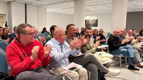 La UPL ha celebrado este sábado su Asamblea de Cargos Públicos que ha reunido a representantes de la formación procedentes de toda la provincia y de toda la Región Leonesa. Foto: UPL