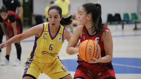 El BF León suma una trabajada victoria ante el Mataró que hace soñar. Foto: Isaac Llamazares