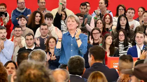El presidente del Gobierno, Pedro Sánchez, clausura de las Jornadas del PSOE ''Atrévete a construir futuro en Castilla y León'', junto al secretario general del PSOECyL y candidato a la Presidencia de la Junta, Carlos Martínez. Foto: Campillo