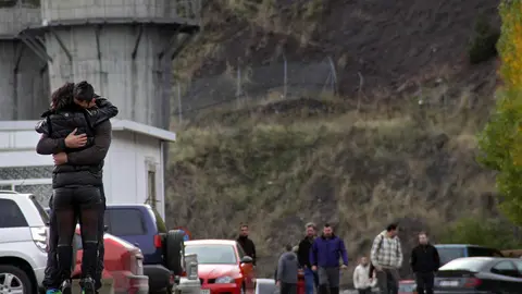 Este martes 28 de octubre se cumplen doce años del accidente que costó la vida a seis mineros en La Pola de Gordón. El juicio, visto para sentencia desde hace más de dos años, mantiene a las familias en un limbo judicial y emocional. Fotos: Peio García