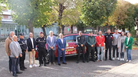 Este martes tuvo lugar en León la presentación de la octava edición de la Urban Trail Nocturna Universitaria con presencia del vicerrector de Deportes, Diego Soto, el concejal de Deportes, Vicente Canuria, la directora de Deportes, María Perrino, y el jefe provincial de la Comisaría de Policía Nacional. Foto: ULE