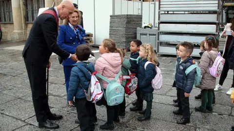 Celebración de una misa con motivo de la festividad de San Marcelo, patrón de la ciudad, a la que asiste la corporación municipal, encabezada por alcalde de León, y el presidente de las Cortes de Castilla y León, Carlos Pollán. Fotos: Peio García  AytoLeón