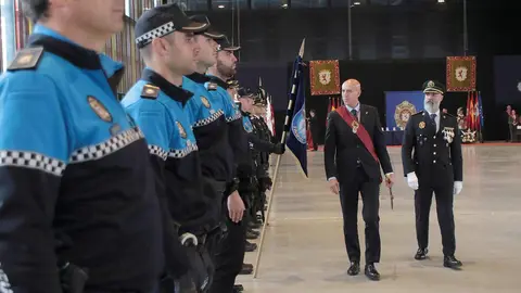 La Policía Local del Ayuntamiento de León ha celebrado este miércoles la festividad de su patrón, San Marcelo, con un acto solemne en el Palacio de Exposiciones presidido por el alcalde de la ciudad, José Antonio Diez. Fotos: Peio García