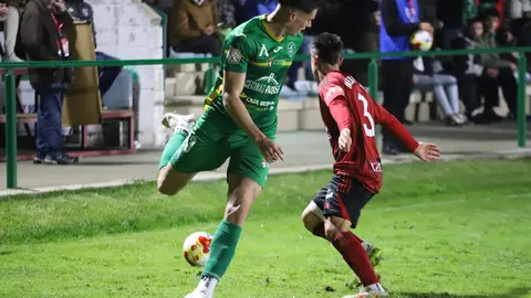 El conjunto maragato firma un partido memorable en La Eragudina, iguala en el 90 con un golazo de Adri Álvarez y se despide de la Copa del Rey tras una agónica tanda de penaltis en la que el héroe del encuentro falló el lanzamiento decisivo. Fotos: Isaac Llamazares