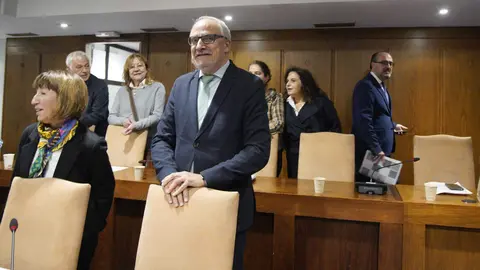 Pleno del Ayuntamiento de Ponferrada en el que se ha rechazado el proyecto para reconstruir las piscinas climatizadas del complejo Lydia Valentín de Ponferrada. Fotos: César Sánchez