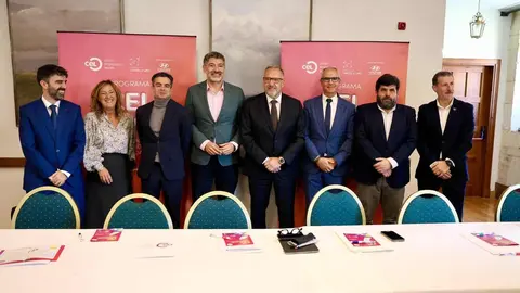 El presidente del Círculo Empresarial Leonés, Julio César Álvarez, el presidente de las Cortes y la Fundación de Castilla y León, Carlos Pollán, presentan la tercera edición del programa CEL Emprende acompañados del director de la Fundación, Juan Zapatero, y del director gerente de la empresa colaboradora Hyundai Lemauto, Roberto Rodríguez. Foto: Peio García