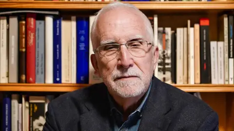 Luis Mateo Díez regresa a las librerías en plena forma con ‘El vigía de las esquinas’. Foto: E. Margareto