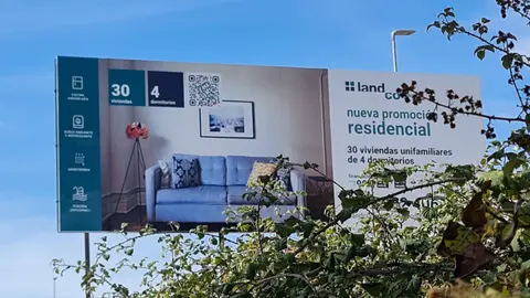 LandCo impulsa la expansión urbana de León con 30 chalets en la Avenida de Asturias. La gestora inmobiliaria del Banco Santander refuerza su apuesta por la capital y su entorno con nuevos desarrollos residenciales en León, Carbajal de la Legua y Valencia de Don Juan, en respuesta al auge del mercado de la vivienda.