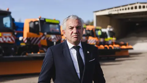 El delegado del Gobierno en Castilla y León, Nicanor Sen, preside en Dueñas (Palencia) la Comisión Coordinadora de la Campaña de Vialidad Invernal 2026-2026 en la Red de Carreteras del Estado. Fotos: Lucía Burón Cabrero