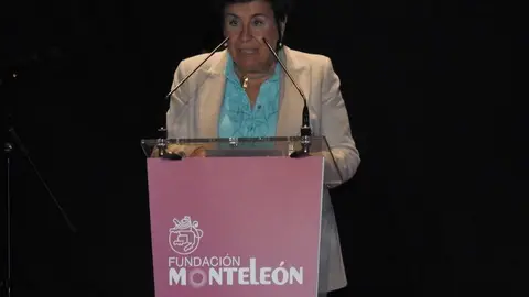 La Fundación MonteLeón celebra la tercera edición de su encuentro con las entregas de premios de los tres certámenes literarios y de su joven certamen artístico de acuarela. Acude el presidente de las Cortes de Castilla y León, Carlos Pollán. Foto: M.A. García.