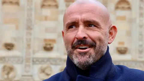El vicesecretario nacional de Educación e Igualdad del Partido Popular, Jaime de los Santos, visita León junto a la diputada leonesa Silvia Franco y la senadora Asunción Mayo. Foto: Campillo.