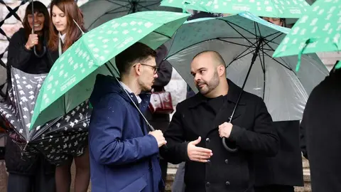 Caja Rural reúne a sus compañeros y representantes institucionales para tomar una fotografía conmemorativa del 30 aniversario de la entidad en León. Foto: Campillo.