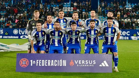 Un punto rabioso, si se quiere. La Ponferradina se dejó la piel ante el Lugo, pero no hubo forma de pasar del empate en un duelo de poder a poder. Sobre el terreno de juego todo parecía posible hasta el último segundo.