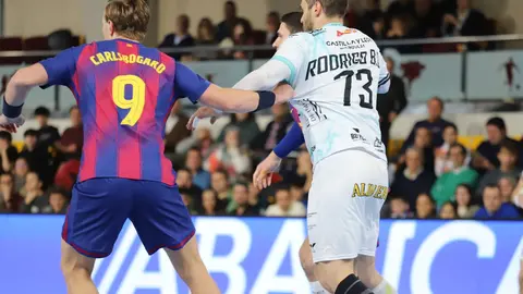 El Abanca Ademar cae con contundencia en el Palacio de los Deportes Urbano González Escapa ante un Barça completamente indomable.