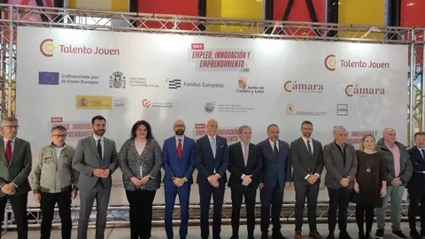 Inauguración de la VII Feria del Empleo, Innovación y Emprendimiento de León, organizada por la Cámara de Comercio, con la asistencia del alcalde, José Antonio Diez. Foto: M.A. García.