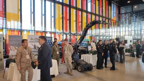 Inauguración de la VII Feria del Empleo, Innovación y Emprendimiento de León, organizada por la Cámara de Comercio, con la asistencia del alcalde, José Antonio Diez. Foto: M.A. García.