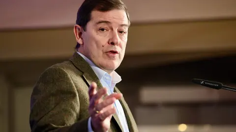 El presidente del PPCyL, Alfonso Fernández Mañueco clausura la Junta Directiva del Partido Popular de León, acompañado por el presidente de la gestora en la provincia, Juan Carlos Suárez Quiñones y otros cargos públicos y afiliados del PP en León. Fotos: Campillo