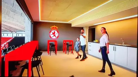 La Cultural detalla su plan de reformas en el Reino de León para consolidar su regreso a Segunda | El club renueva asientos, inaugura una zona VIP y prepara un proyecto de palcos pendiente de una reunión con el Ayuntamiento. Fotos: M.A. García