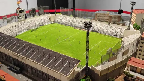 La Cultural detalla su plan de reformas en el Reino de León para consolidar su regreso a Segunda | El club renueva asientos, inaugura una zona VIP y prepara un proyecto de palcos pendiente de una reunión con el Ayuntamiento. Fotos: M.A. García