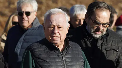 Concluye la reconstrucción del Mirador de Orellán después de fuera arrasado por el fuego este verano. Fotos: César Sánchez