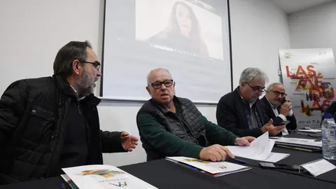 Concluye la reconstrucción del Mirador de Orellán después de fuera arrasado por el fuego este verano. Fotos: César Sánchez