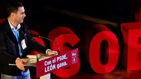 Comité provincial del PSOE de León en la Robla.