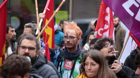 El movimiento ‘Respeto’ convoca una movilización ciudadana autonómica para exigir a la Junta responsabilidad tras los incendios, con la asistencia de los líderes autonómicos del PSOE, Carlos Martínez, y de Izquierda Unida, Juan Gascón, entre otros. Foto: Peio García