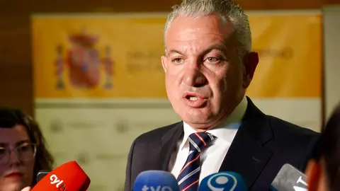 El delegado del Gobierno en Castilla y León, Nicanor Sen, preside el acto de entrega de los Reconocimientos Meninas 2025. Fotos: Campillo